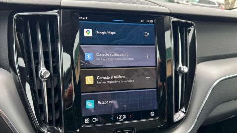 Volvo XC60 2.0 B5 G AWD Core Auto