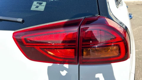 Kia Niro 1.6 GDi HEV 104kW (141CV) Emotion