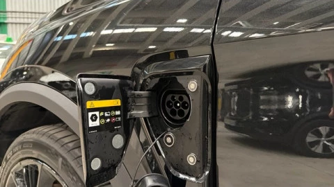 Lynk & Co 01 1.5 PHEV More 203 kW (276 CV)