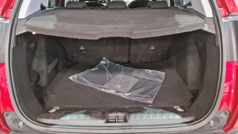 Peugeot 2008 Signature 1.2 PureTech 60KW (82CV)