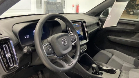 Volvo EC40 Recharge Single Extended Plus Auto