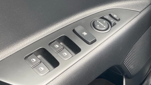 Kia Stonic 1.2 DPi 62kW (84CV) Drive