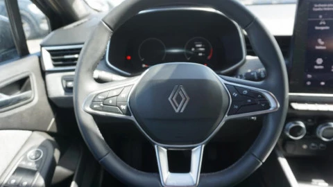 Renault Clio Techno TCe 90 (67kw)
