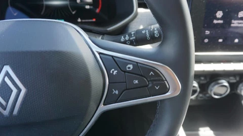 Renault Clio Techno TCe 90 (67kw)