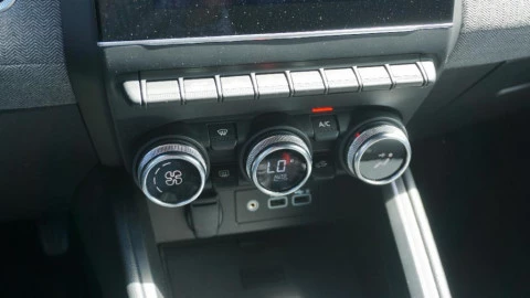 Renault Clio Techno TCe 90 (67kw)