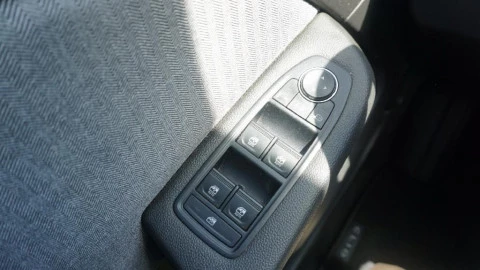 Renault Clio Techno TCe 90 (67kw)