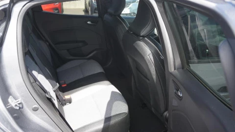 Renault Clio Techno TCe 90 (67kw)