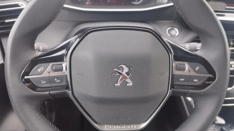 Peugeot 208 BlueHDi 73kW (100CV) Allure Pack