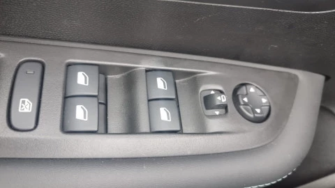 Peugeot 208 BlueHDi 73kW (100CV) Allure Pack