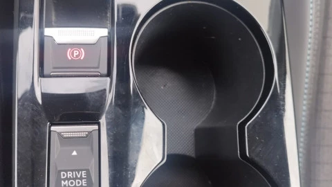 Peugeot 208 BlueHDi 73kW (100CV) Allure Pack