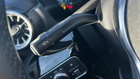 Mercedes-Benz Clase A Sedán A 180 d