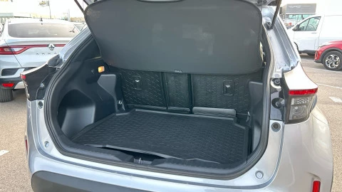 Toyota Yaris Cross 1.5 120H Adventure