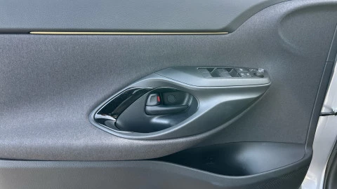 Toyota Yaris Cross 1.5 120H Adventure