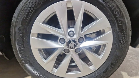 Skoda Fabia 1.0 TSI 70KW (95CV) Selection