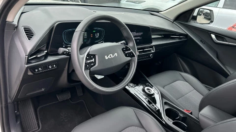 Kia Niro 1.6 GDi HEV 95kW (129CV) Drive