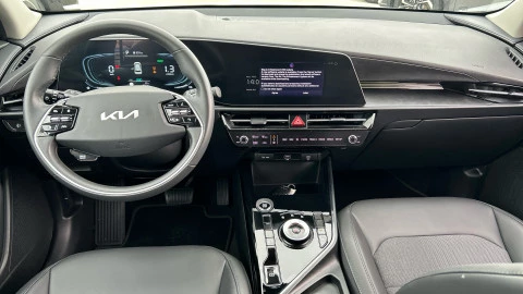 Kia Niro 1.6 GDi HEV 95kW (129CV) Drive