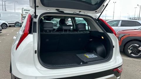 Kia Niro 1.6 GDi HEV 95kW (129CV) Drive