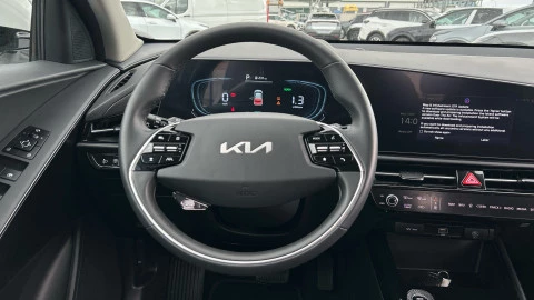 Kia Niro 1.6 GDi HEV 95kW (129CV) Drive