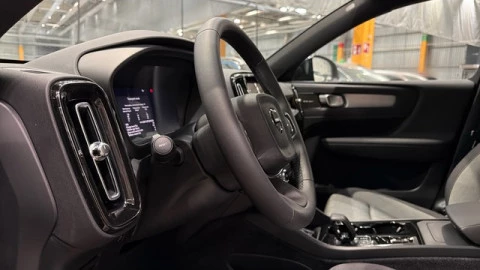 Volvo XC40 B3 G Plus Dark Auto 120 kW (163 CV)