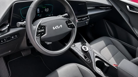 Kia Niro 1.6 GDi HEV 104kW (141CV) Drive
