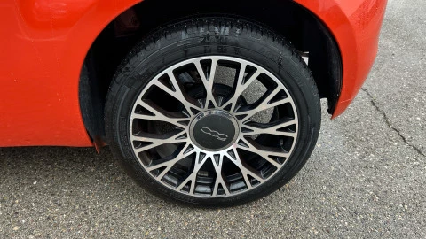 Fiat 500 Dolcevita 1.0 Hybrid 51KW (70 CV)