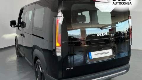 Kia PV5 Passenger L2H1 Long Range Plus