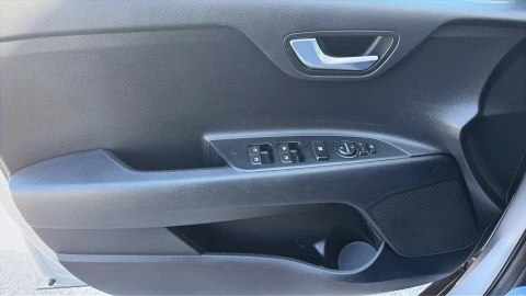 Kia Stonic  1.0 T-GDi MHEV Drive 100