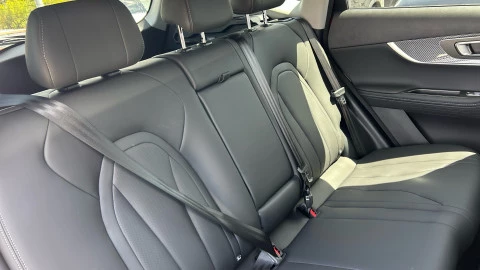 EBRO S700 1.5 TGDI HEV Luxury 165kW (224CV) 1DHT