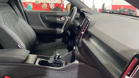 Volvo C40 Recharge Single Extended Plus Auto