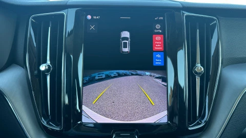 Volvo XC60 2.0 B4 G Momentum Pro Auto