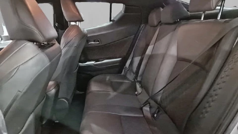 Toyota C-HR 1.8 125H Active