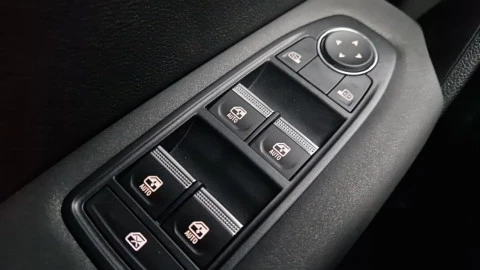 Renault Captur evolut TCe 117 kW (160CV) EDC mild hybri