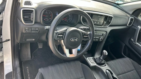 Kia Sportage 1.6 MHEV Concept 85kW (115CV) 4x2