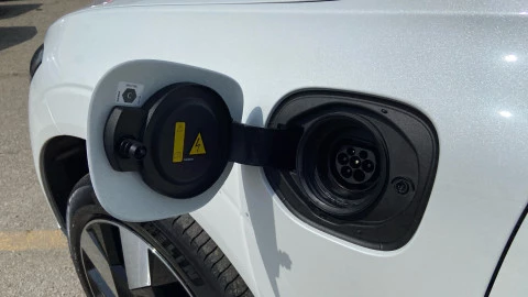 Volvo XC60 2.0 T6 AWD Recharge Plus Dark Auto