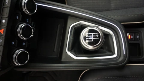 Renault Clio Techno TCe 90 (67kw)