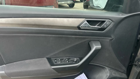 Volkswagen T-Roc Advance R-Line 1.5 TSI 110kW (150CV)