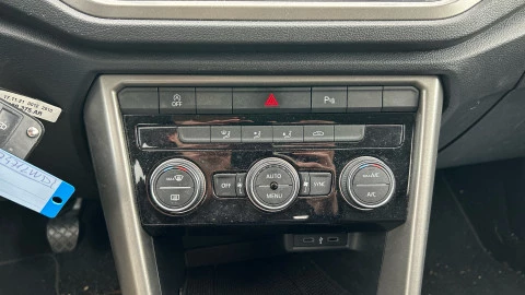 Volkswagen T-Roc Advance R-Line 1.5 TSI 110kW (150CV)