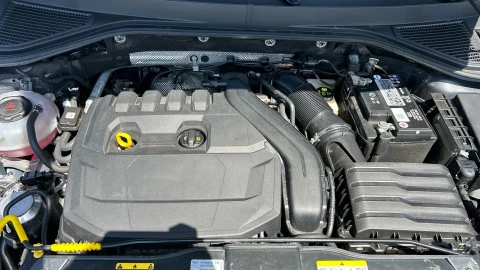 Volkswagen T-Roc Advance R-Line 1.5 TSI 110kW (150CV)