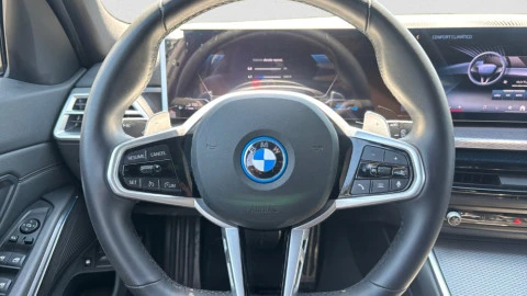 BMW Serie 3 330 e xDrive M Sport