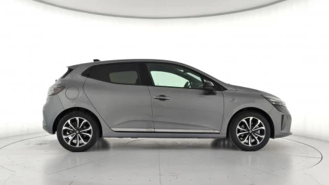 Renault Clio  E-TECH Full Hybrid Techno 105kW