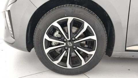 Renault Clio  E-TECH Full Hybrid Techno 105kW