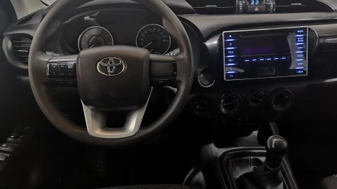 Toyota Hilux 2.4 D4D Cabina Doble GX