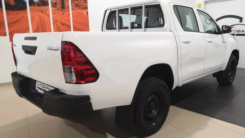 Toyota Hilux 2.4 D4D Cabina Doble GX