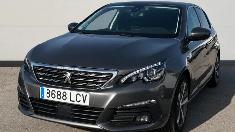 Peugeot 308 5p Tech Edition PureTech 130 S&S EAT8
