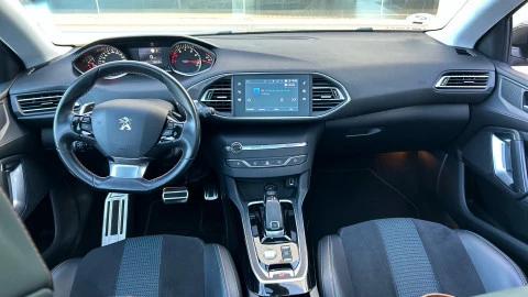 Peugeot 308 5p Tech Edition PureTech 130 S&S EAT8
