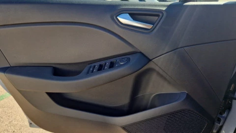 Renault Clio Evolution E-Tech full hybrid 145 (103kw)