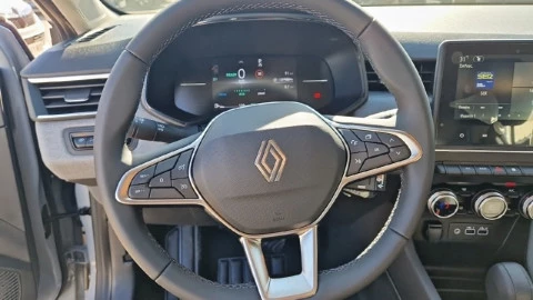 Renault Clio Evolution E-Tech full hybrid 145 (103kw)