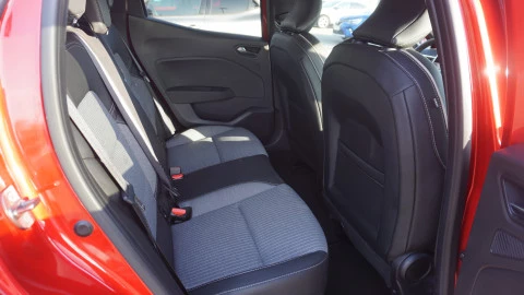 Renault Clio Techno TCe 90 (67kw)