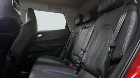 EBRO S400 1.5 DHE HEV Excellence CVT