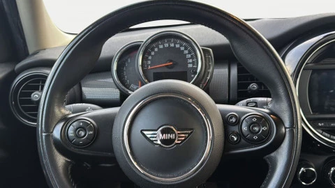 MINI COOPER 5 PUERTAS